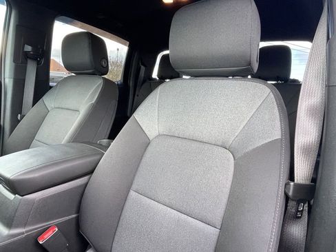 Used 2025 Chevrolet Colorado W/T image 19