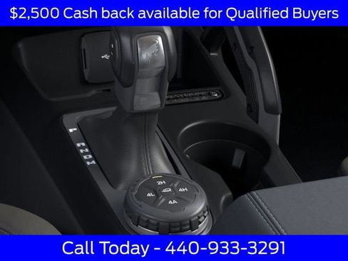 New 2025 Ford Bronco Outer Banks w/ Sasquatch Package image 19