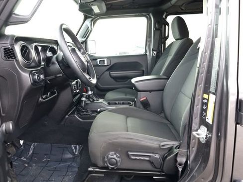 Certified 2022 Jeep Wrangler Unlimited Willys image 11