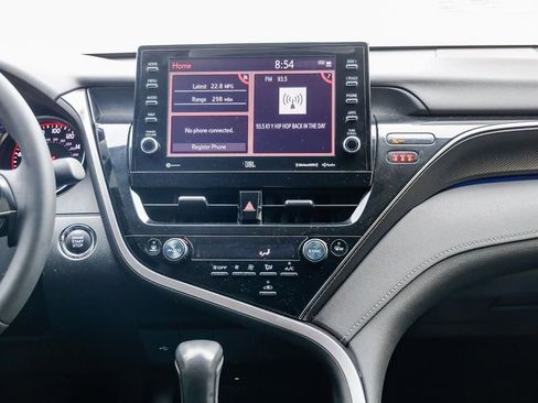 Used 2023 Toyota Camry XSE image 14