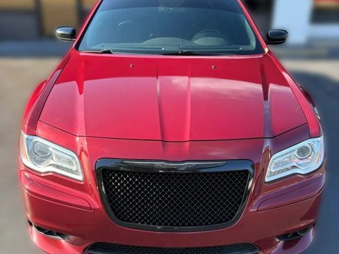 Used 2014 Chrysler 300 C w/ Light Group RWD image 9