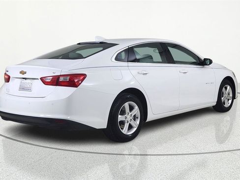 Used 2024 Chevrolet Malibu LT image 4