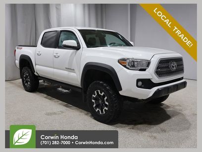 Used 2017 Toyota Tacoma TRD Off-Road w/ Tow Package (A/T)