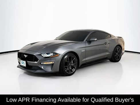 Used 2021 Ford Mustang GT Premium RWD image 3