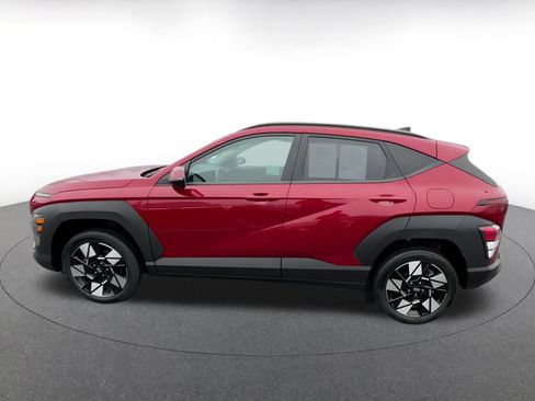 Used 2025 Hyundai Kona SEL image 8