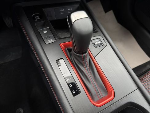 New 2026 Nissan Kicks SR w/ Cold Weather Package FWD image 18