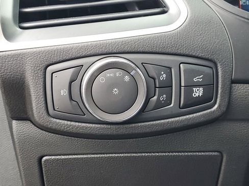 Used 2023 Ford Edge SEL w/ Convenience Package image 17