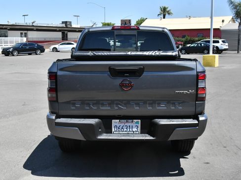 Used 2022 Nissan Frontier Pro-X RWD image 7
