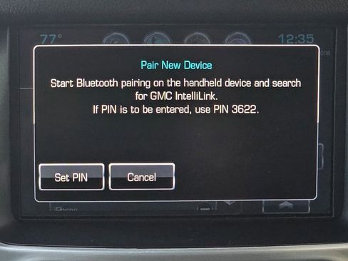 Used 2018 GMC Yukon XL SLT AWD/4WD image 24