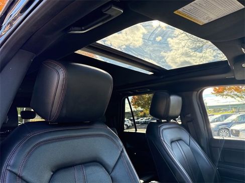 Used 2023 Ford Expedition Max Limited image 36