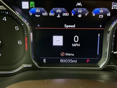 Used 2021 GMC Yukon XL Denali AWD/4WD image 12