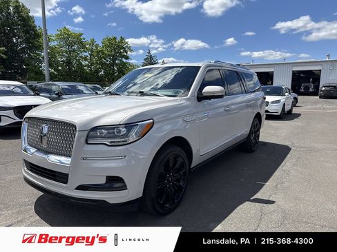 Certified 2023 Lincoln Navigator L Reserve AWD/4WD image 1