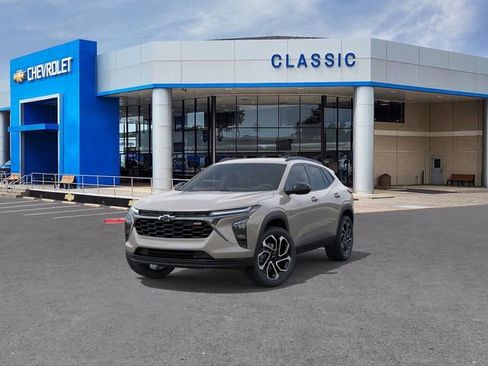 New 2026 Chevrolet Trax RS w/ Driver Confidence Package FWD image 8