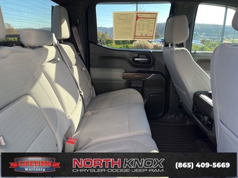 Used 2021 Chevrolet Silverado 1500 RST w/ Z71 Off-Road Package image 21