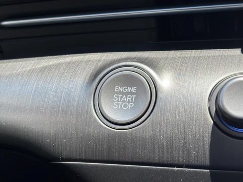 New 2026 Hyundai Kona SE FWD image 17