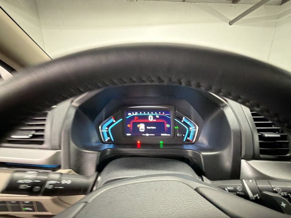 Certified 2024 Honda Odyssey Touring image 11