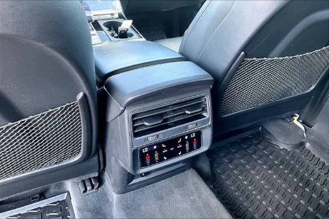 Used 2023 Audi Q7 3.0T Prestige w/ Prestige Package AWD/4WD image 25