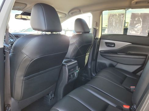 Used 2024 Nissan Murano SV image 14
