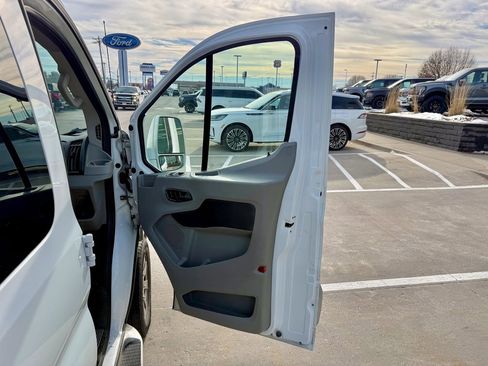 Used 2017 Ford Transit 150 148 Low Roof w/ Exterior Upgrade Package image 23