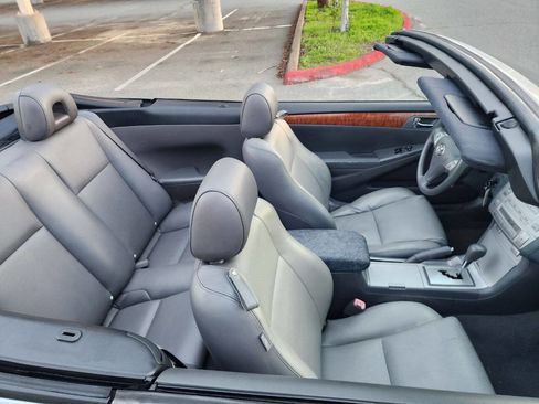 Used 2007 Toyota Solara SLE image 28