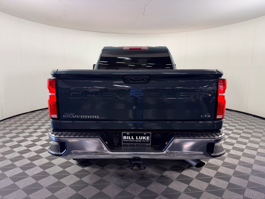 Used 2025 Chevrolet Silverado 2500 LTZ w/ LTZ Convenience Package AWD/4WD image 9