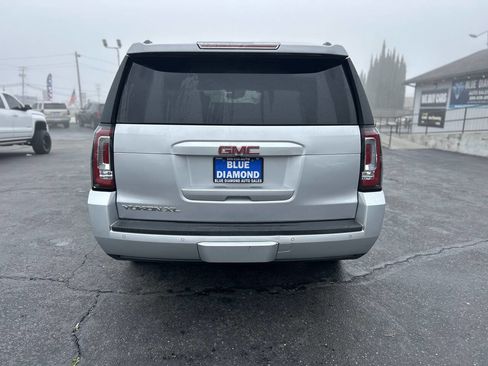 Used 2016 GMC Yukon XL SLT w/ Open Road Package image 6