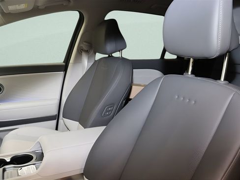 New 2026 Hyundai Ioniq 9 SEL image 7