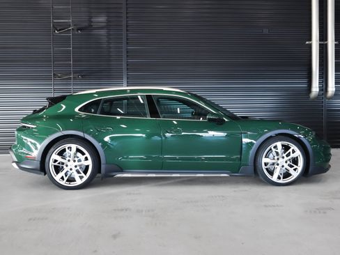 Certified 2024 Porsche Taycan 4S w/ Performance Package image 12