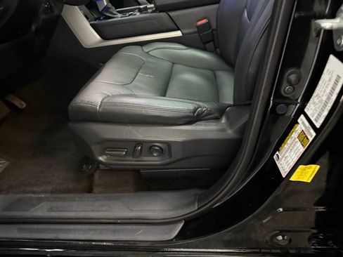 Used 2022 Toyota Tundra Limited image 19