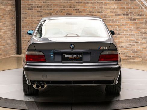 Used 1995 BMW M3 Coupe image 8