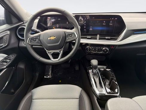 New 2026 Chevrolet Trax LT w/ Driver Confidence Package image 16