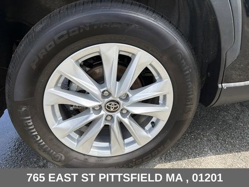 Used 2026 Toyota Corolla Cross LE w/ Moonroof Package AWD/4WD image 26