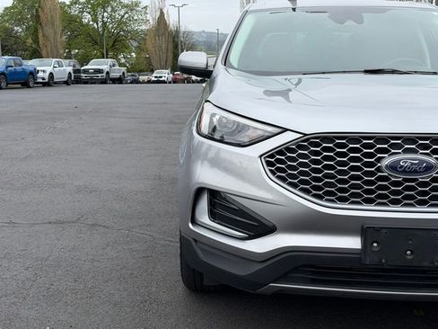 Used 2024 Ford Edge SEL AWD/4WD image 8