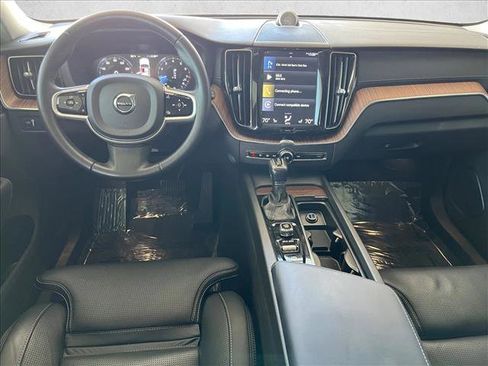 Used 2019 Volvo XC60 T6 Inscription w/ Protection Package Premier AWD/4WD image 10