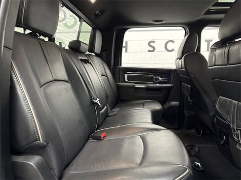 Used 2018 RAM 1500 Limited image 6