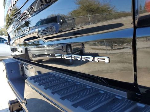 New 2026 GMC Sierra 1500 Denali w/ Denali Reserve Package AWD/4WD image 8