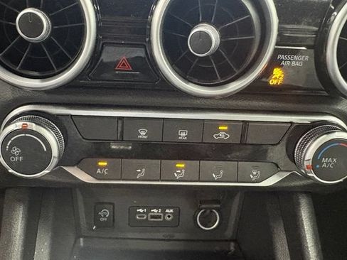 Used 2024 Nissan Sentra SV FWD image 25