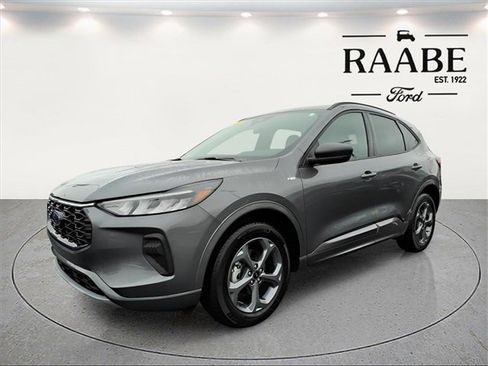 Used 2023 Ford Escape ST-Line w/ Tech Pack #1 image 3