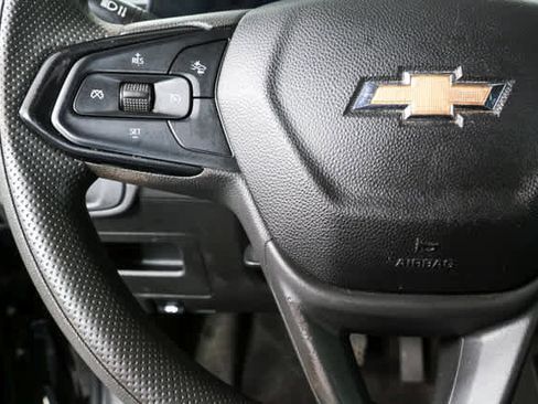 Used 2024 Chevrolet TrailBlazer LT w/ Driver Confidence Package image 9