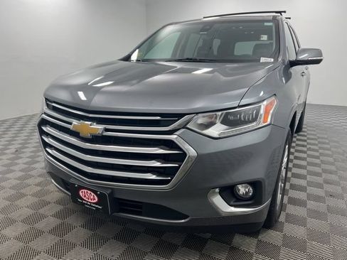 Used 2019 Chevrolet Traverse High Country w/ LPO, Floor Liner Package AWD/4WD image 2