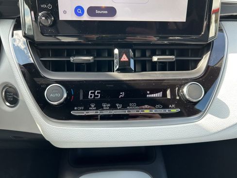 New 2026 Toyota Corolla SE image 13