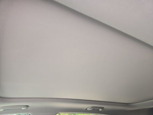 New 2026 Kia Sorento S w/ S Panoramic Sunroof Package FWD image 22