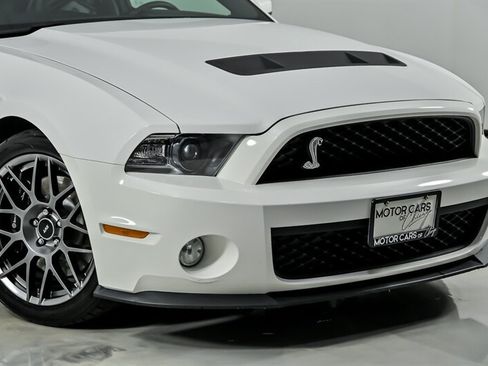 Used 2012 Ford Mustang Shelby GT500 w/ SVT Performance Pkg RWD image 3