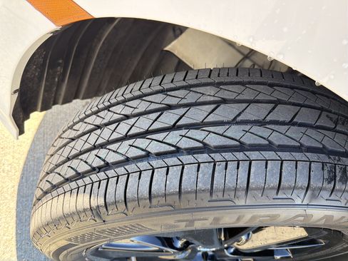 Used 2023 Honda Odyssey Sport image 12