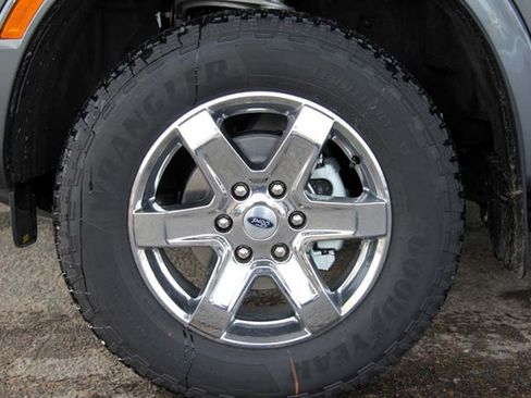 New 2025 Ford Ranger XLT w/ FX4 Off-Road Package AWD/4WD image 11