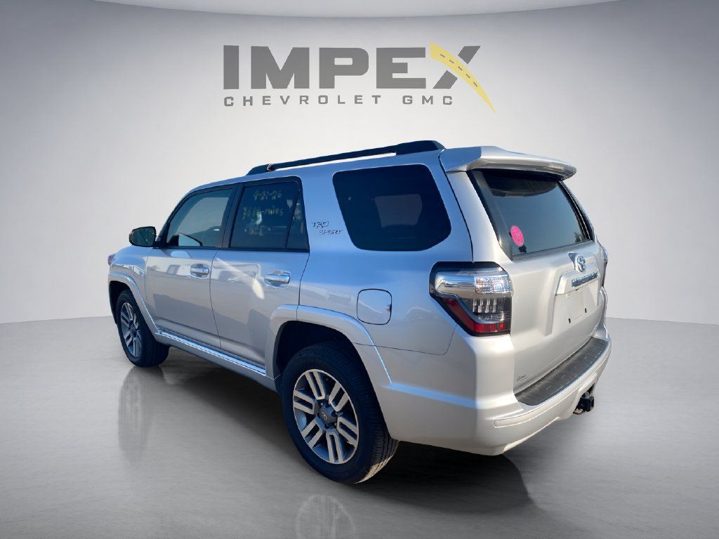 Used 2024 Toyota 4Runner TRD Sport AWD/4WD image 3