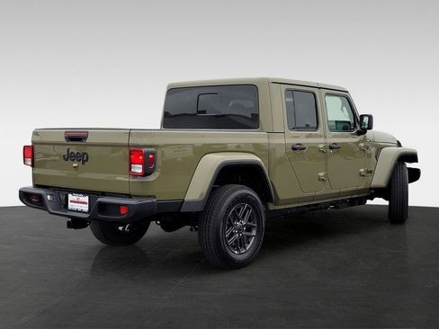 New 2026 Jeep Gladiator Sport image 4