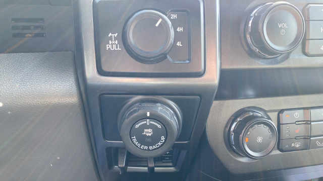 Used 2019 Ford F150 XLT w/ Equipment Group 302A Luxury AWD/4WD image 20