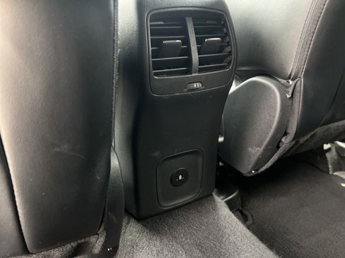Used 2024 Ford Escape ST-Line AWD/4WD image 31