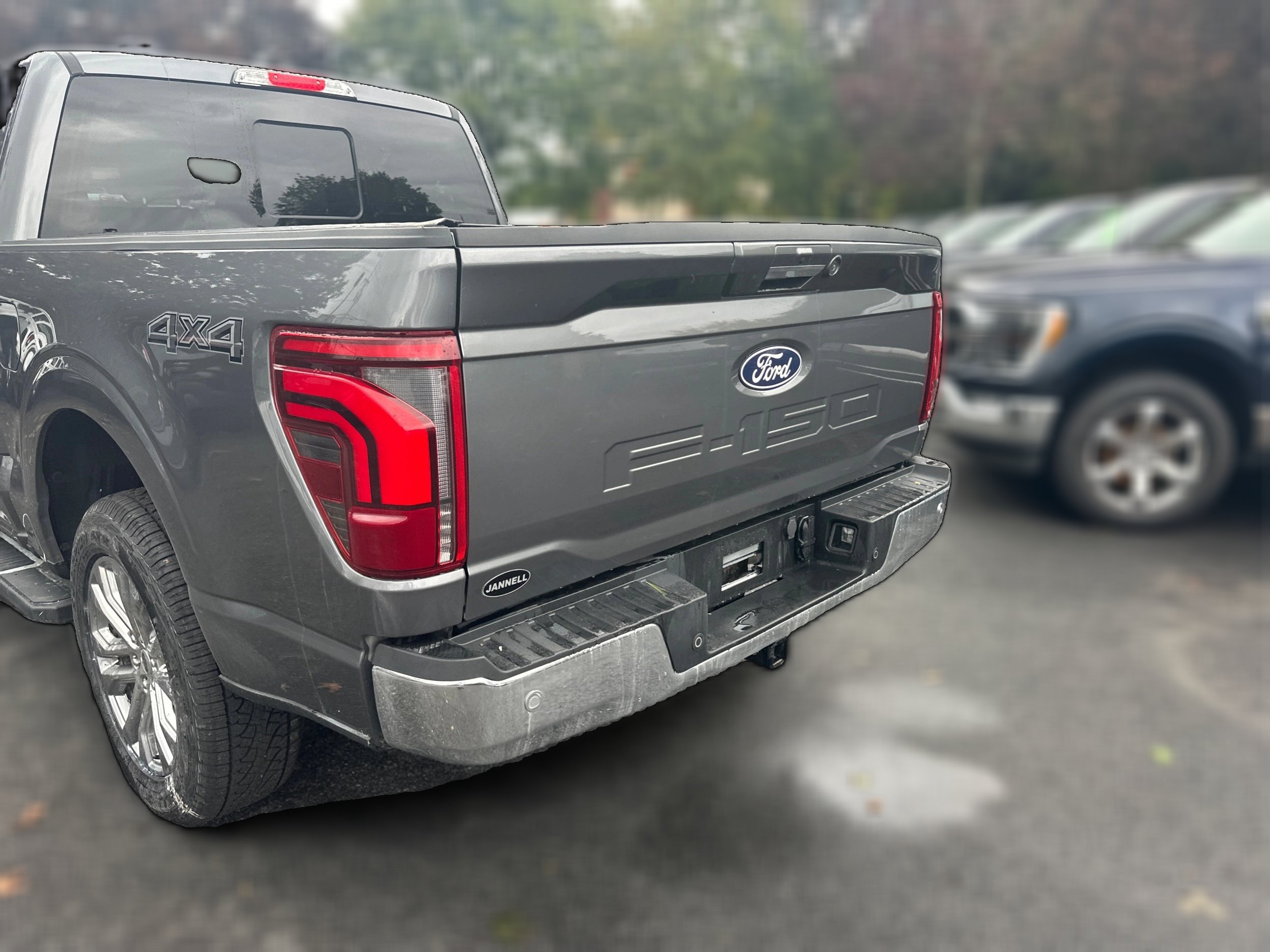 Used 2024 Ford F150 Lariat w/ Equipment Group 502A High AWD/4WD image 23